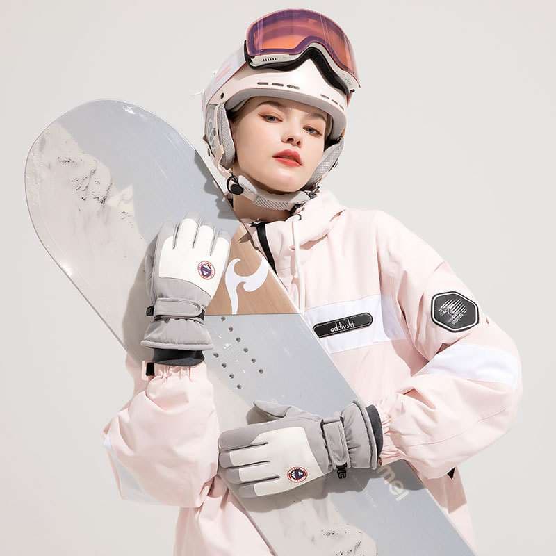 ランニングウェア 雪山ガールスノーボードウェア
