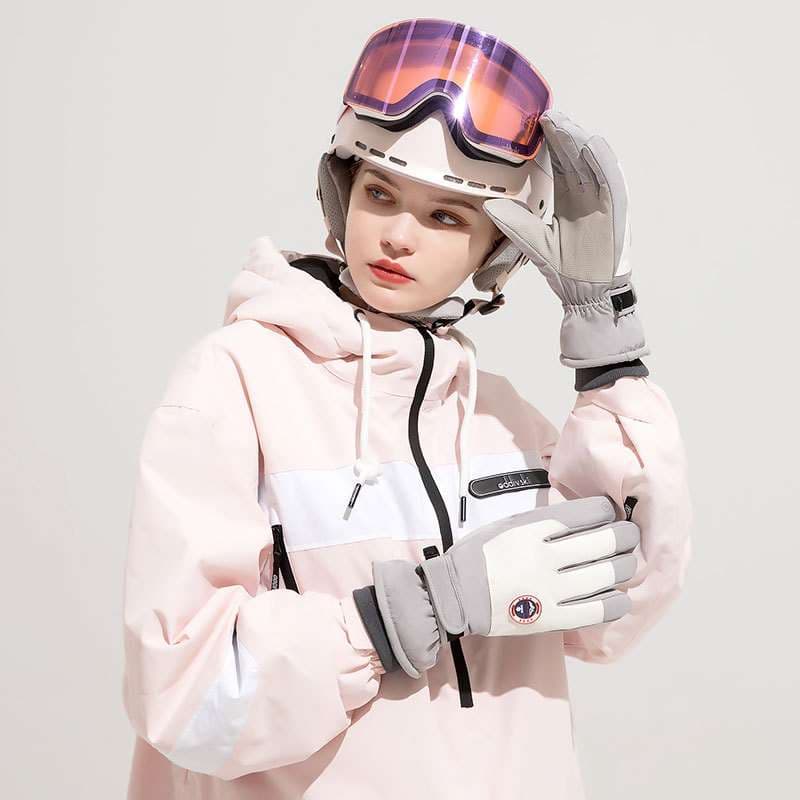 ランニングウェア 雪山ガールスノーボードウェア